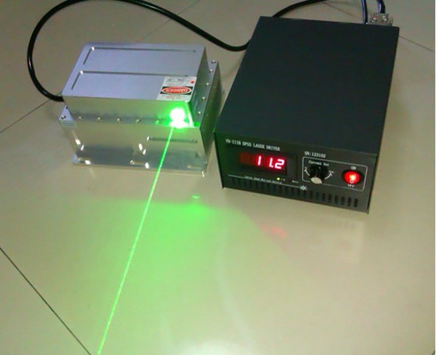 532nm 5W 绿光 激光模组/自动制冷/高功率DPSS激光器 带电源